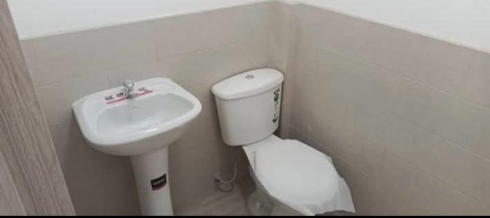 VENTA DE LOCAL ESTRATEGICO SECTOR ALANGASI QUITO ECUADOR - Imagen ampliada 5