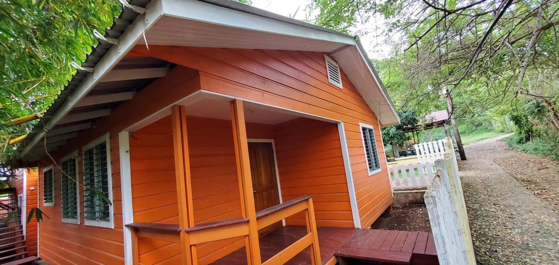 Casa en Venta en Utila Islas de la Bahia Honduras - Imagen ampliada 1