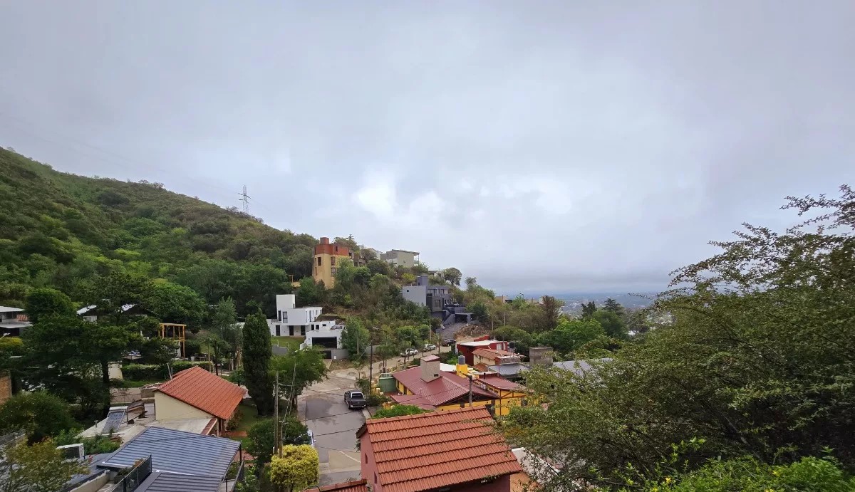 VENTA CASA CARLOS PAZ 3 DORMITORIOS - Imagen ampliada 11