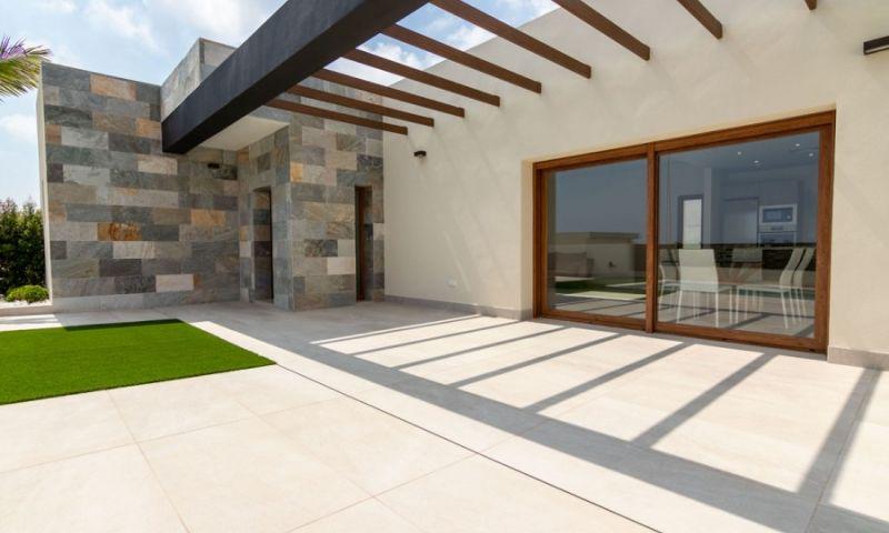 Villa en Torrevieja Alicante - Imagen ampliada 1