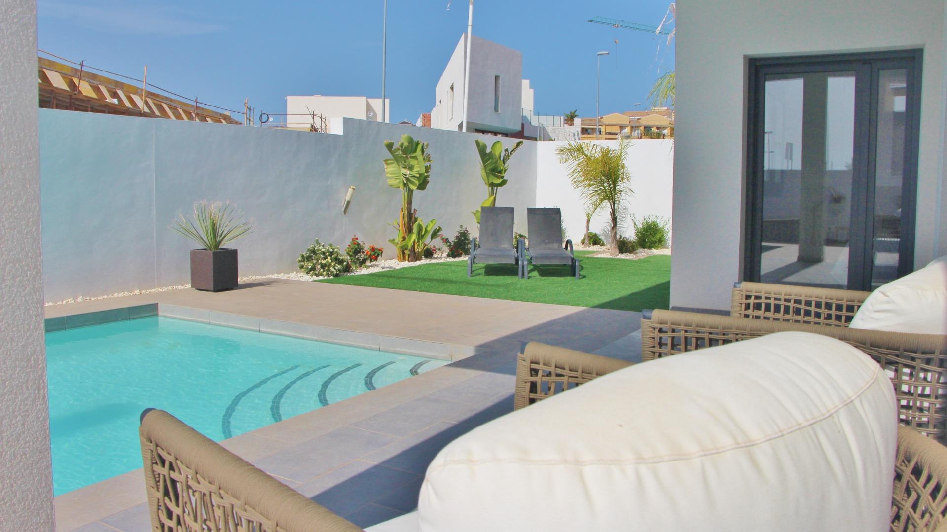 Villa en Rojales Alicante - Imagen ampliada 1