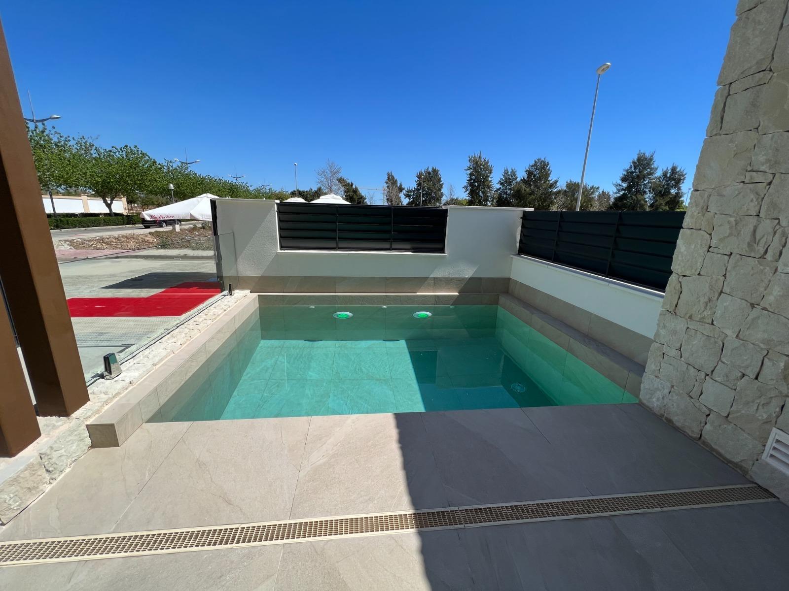 Villa en Dolores Alicante - Imagen ampliada 1