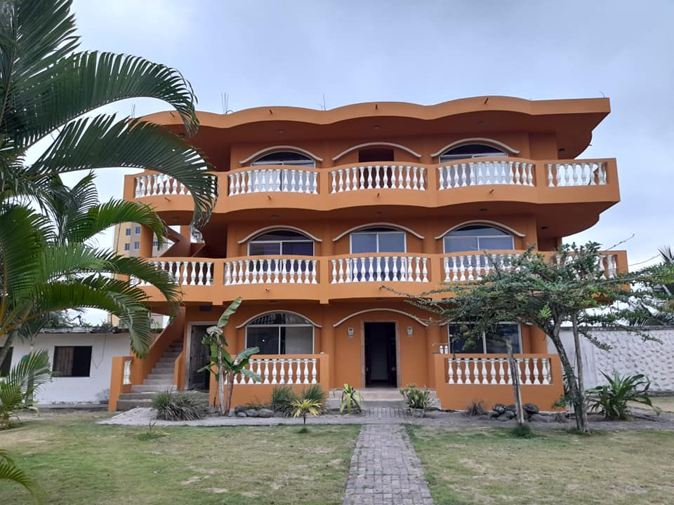 Hotel en venta frente al mar - Imagen ampliada 4