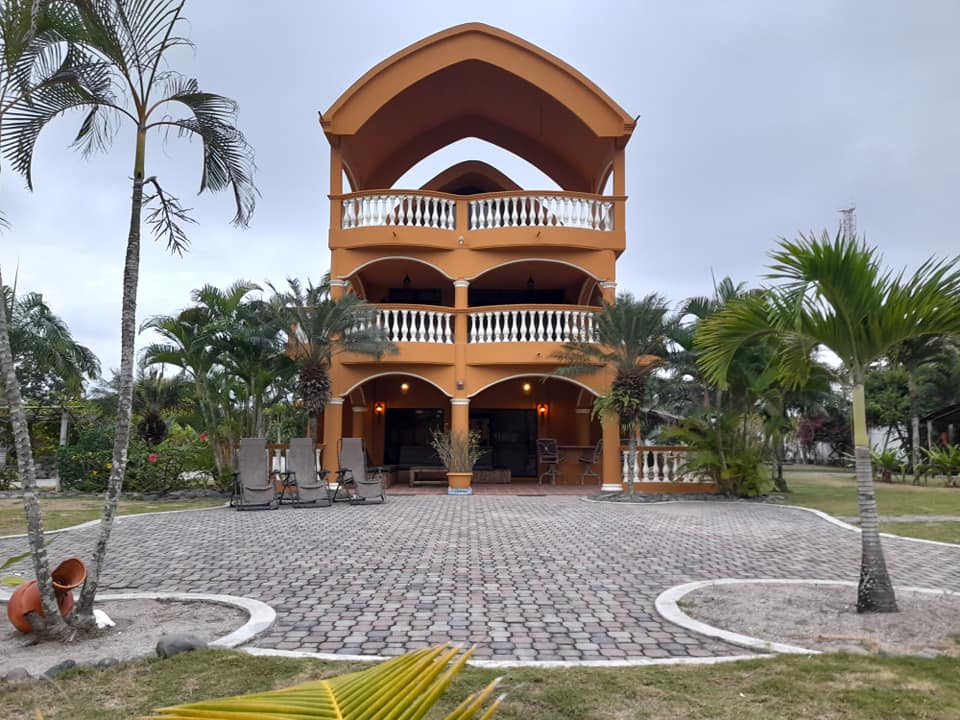 Hotel en venta frente al mar - Imagen ampliada 5