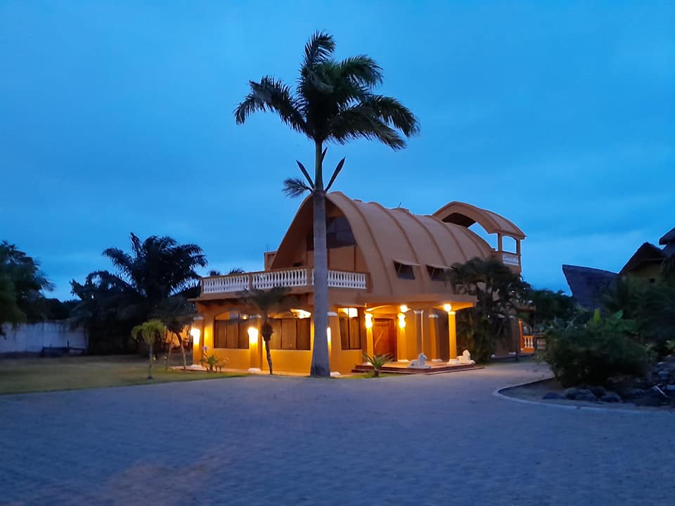 Hotel en venta frente al mar - Imagen ampliada 10