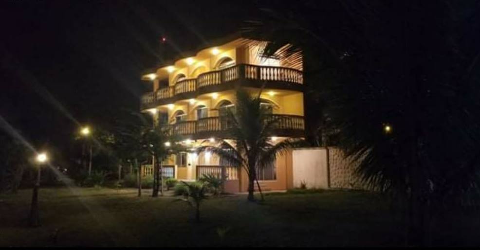 Hotel en venta frente al mar - Imagen ampliada 45
