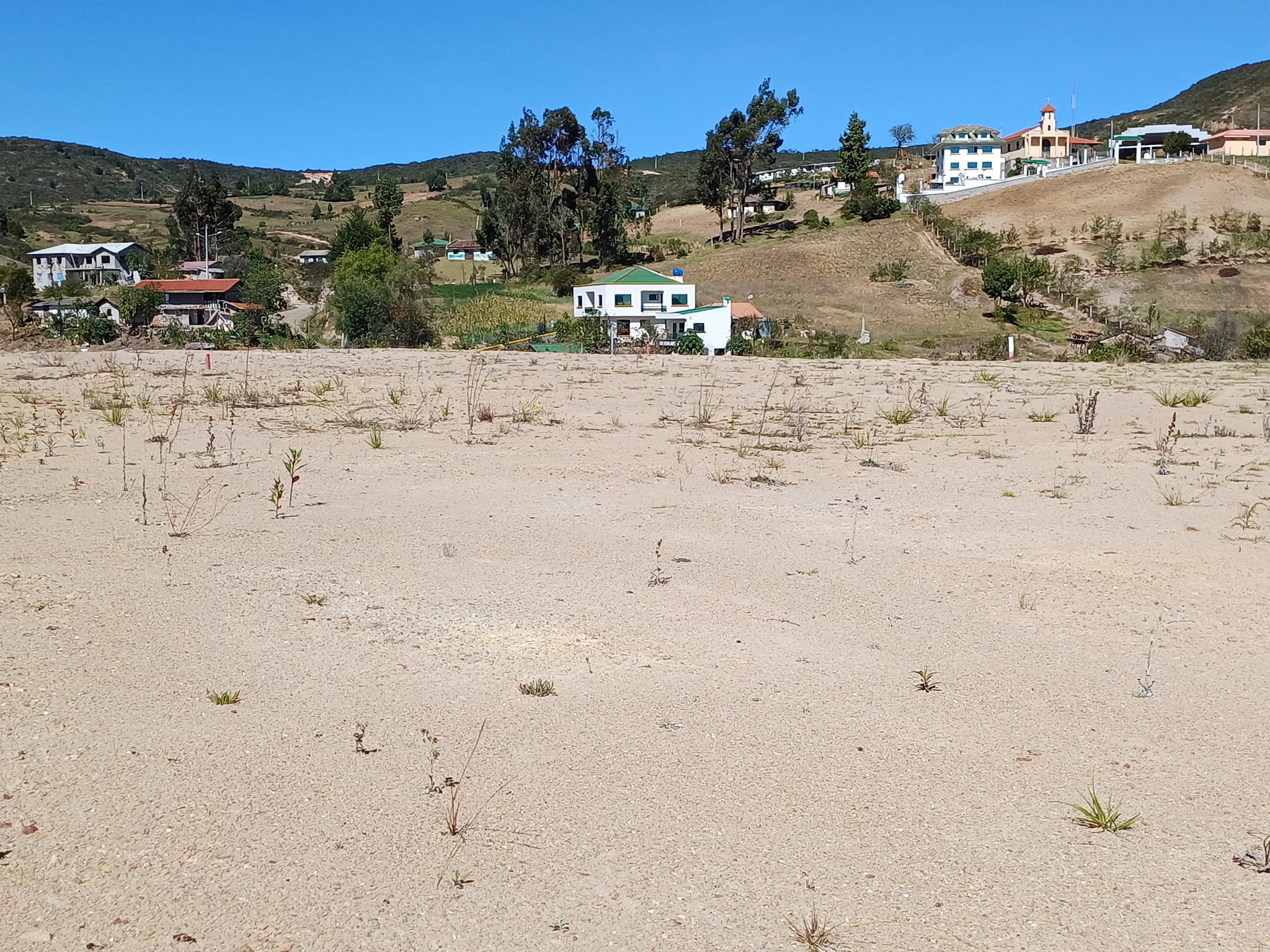 TERRENO EN VENTA Cantón Paute Parroquia San Cristobal - Imagen ampliada 6