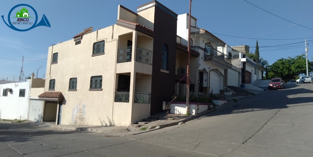 CASA EN VENTA EN MONTEBELLO CULIACÁN SINALOA - Imagen ampliada 2