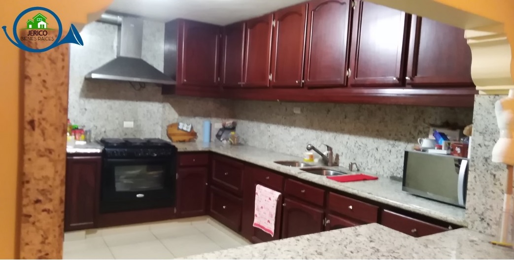 CASA EN VENTA EN MONTEBELLO CULIACÁN SINALOA - Imagen ampliada 4