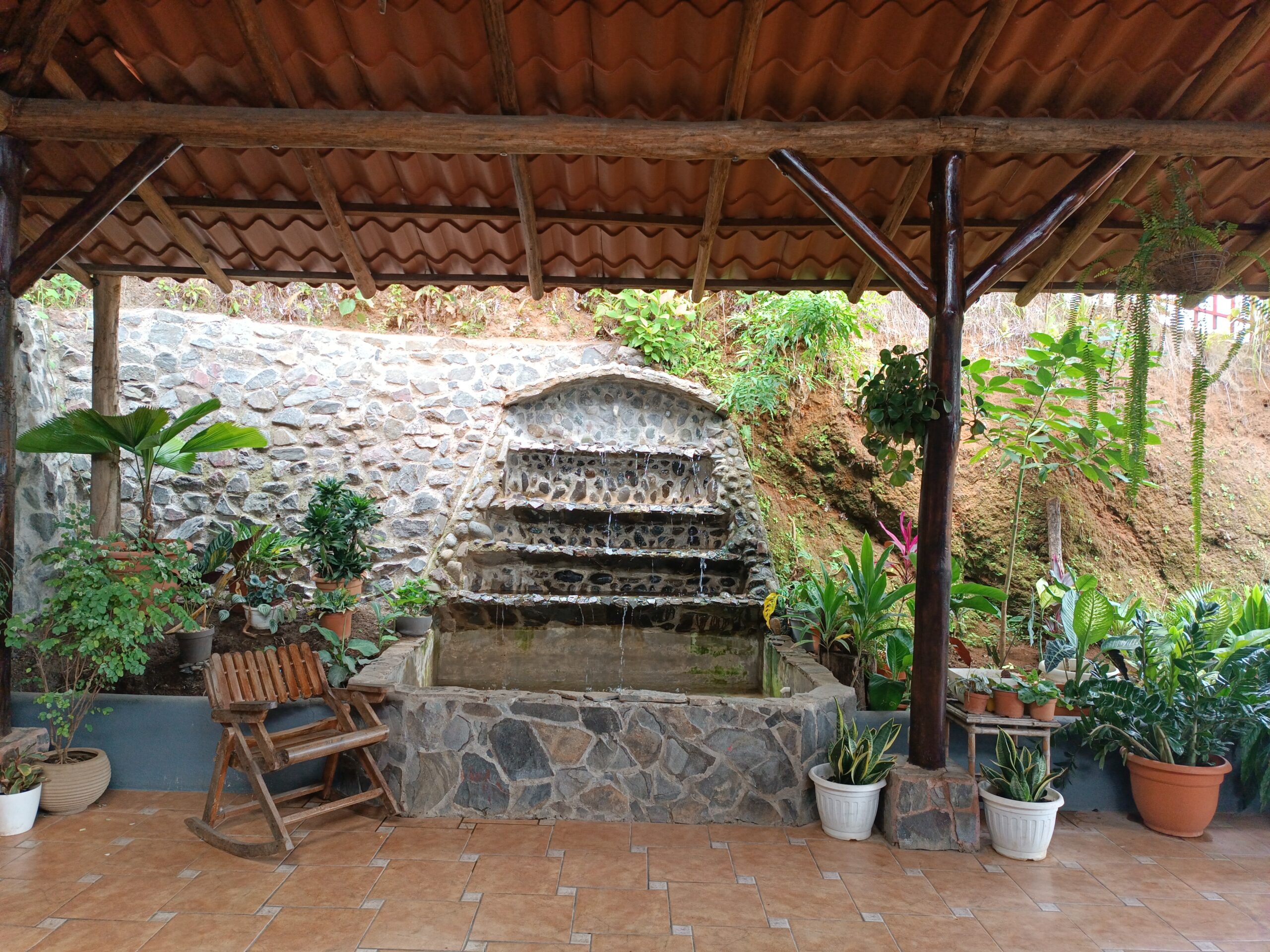 Casa en venta en el mejor clima del mundo Atenas Costa Rica - Imagen ampliada 1