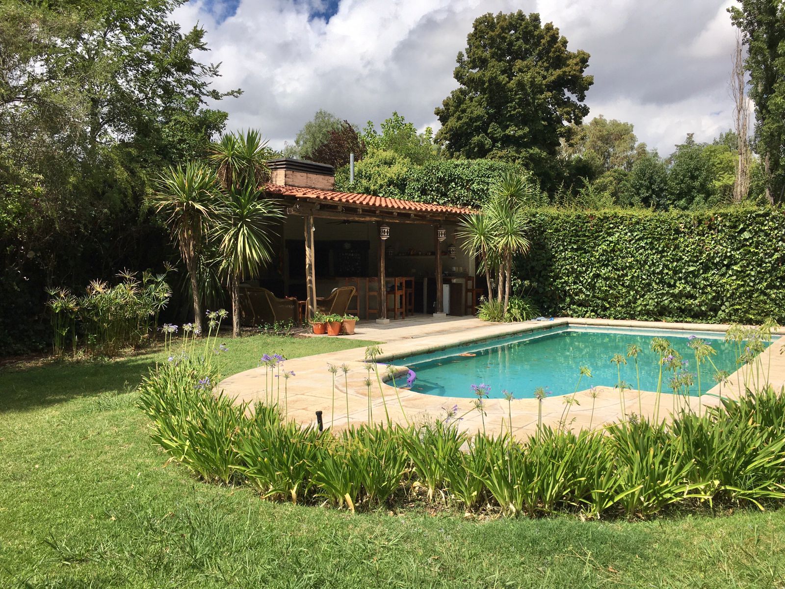Bella casa en El Huerto  La Puntilla  Mendoza  Argentina - Imagen ampliada 1