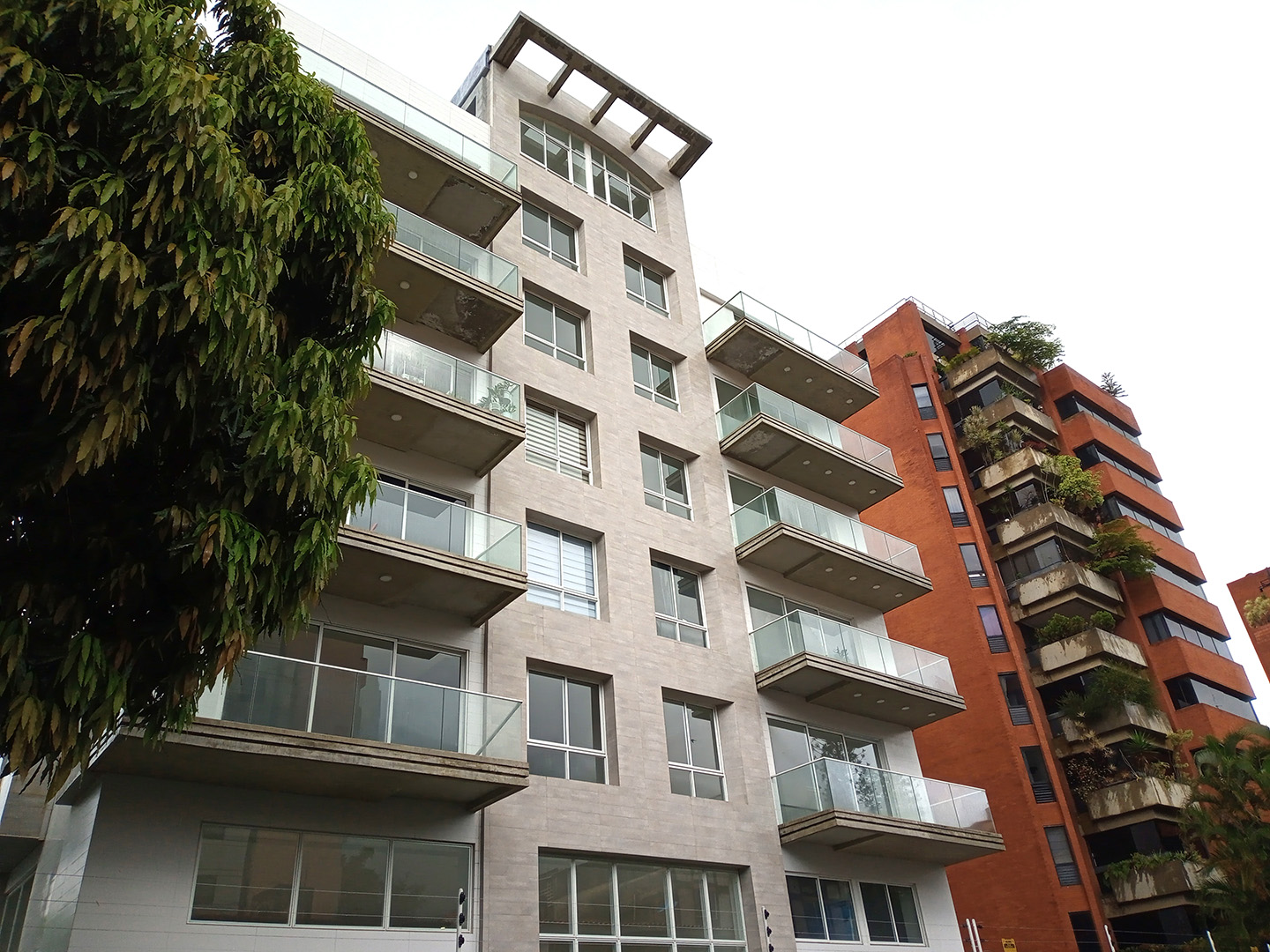Penthouse a estrenar  Urb Santa Eduviges  Mun Sucre  Edo Miranda  Caracas - Imagen ampliada 1