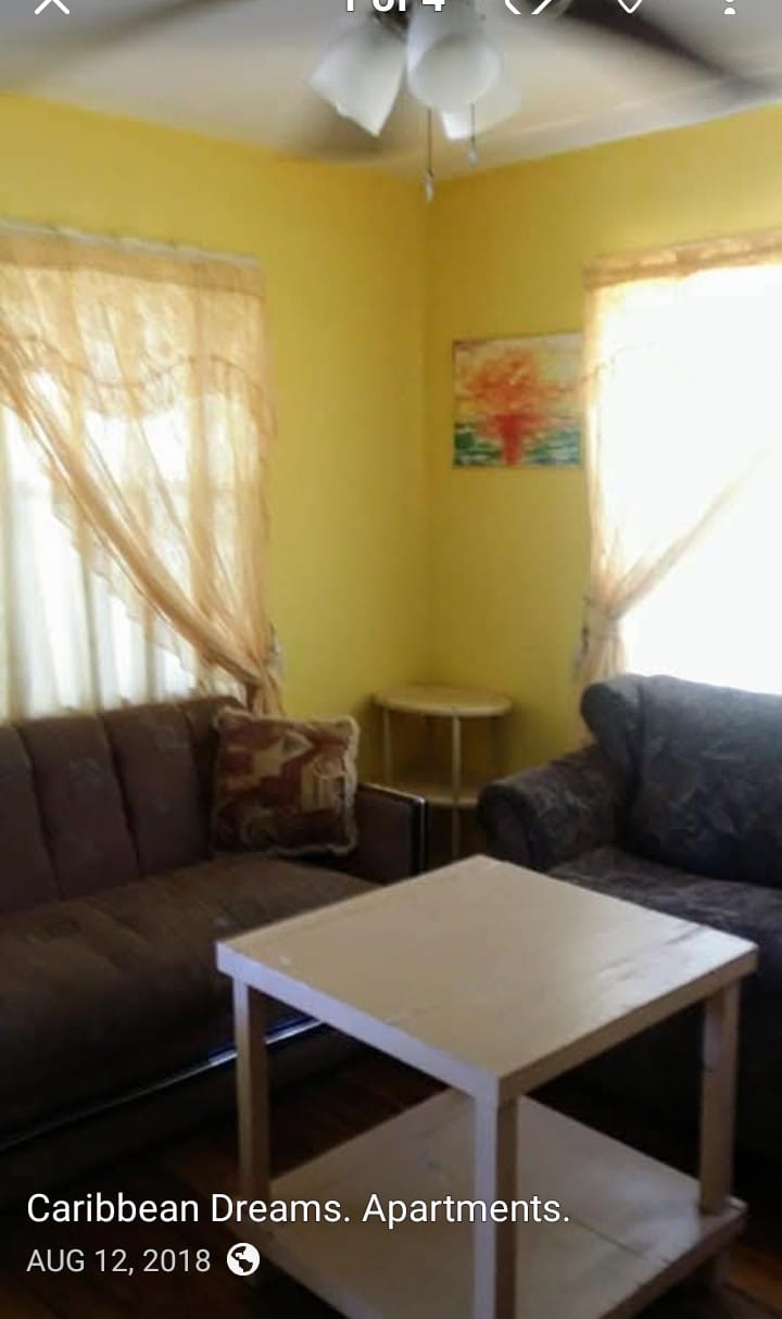 APARTMENT COMPLEX FOR SALE IN UTILA BAY ISLANDS HONDURAS/ EDIFICIO CON APARTAMENTOS DE VENTA EN UTILA ISLAS DE LA BAHIA HONDURAS - Imagen ampliada 4