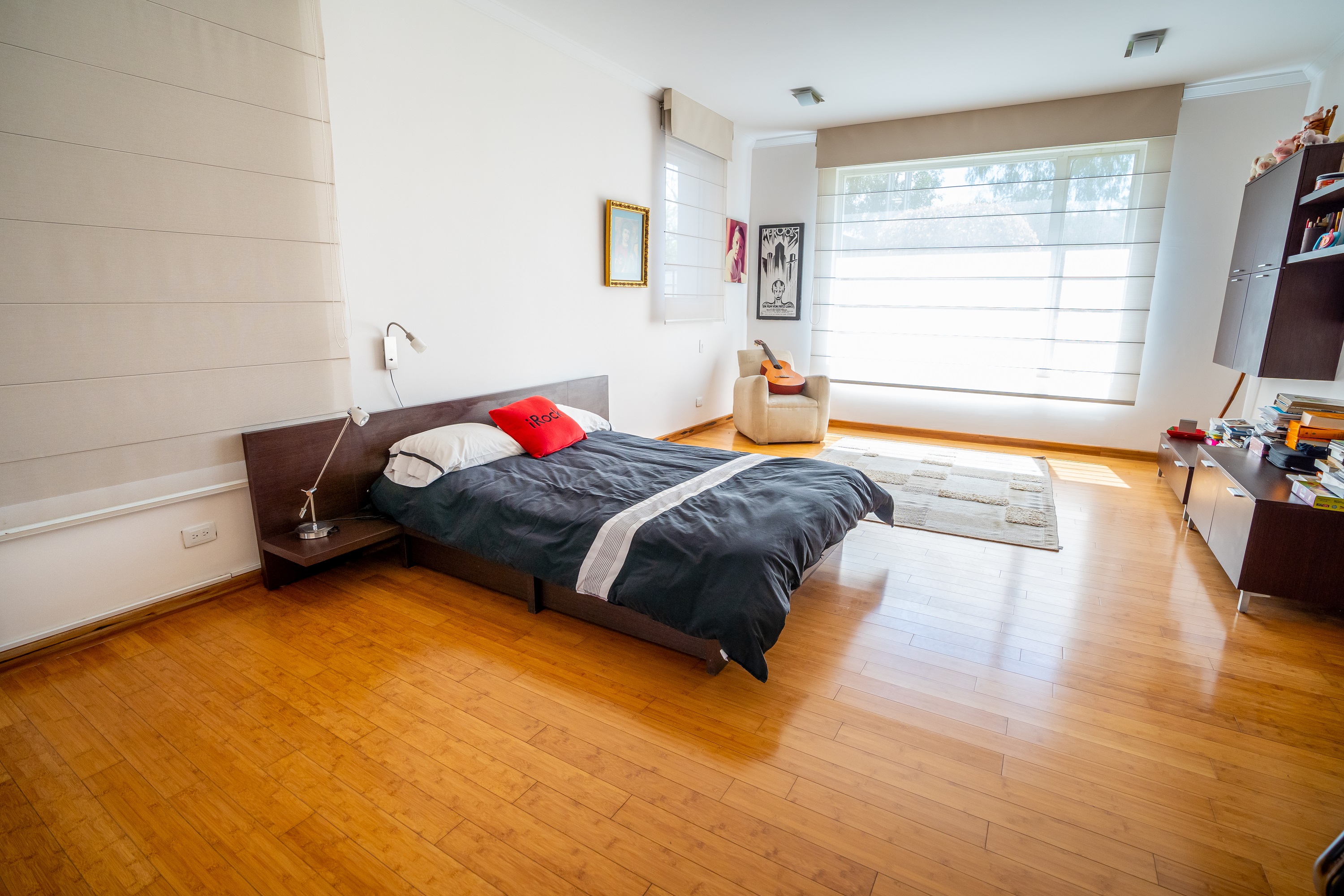 ESPECTACULAR MANSIÓN DE VENTA EN QUITO ECUADOR EN UNA DE LAS MÁS EXCLUSIVAS URBANIZACIONES DE CUMBAYÁ VALLE CERCANO A QUITO - Imagen ampliada 7