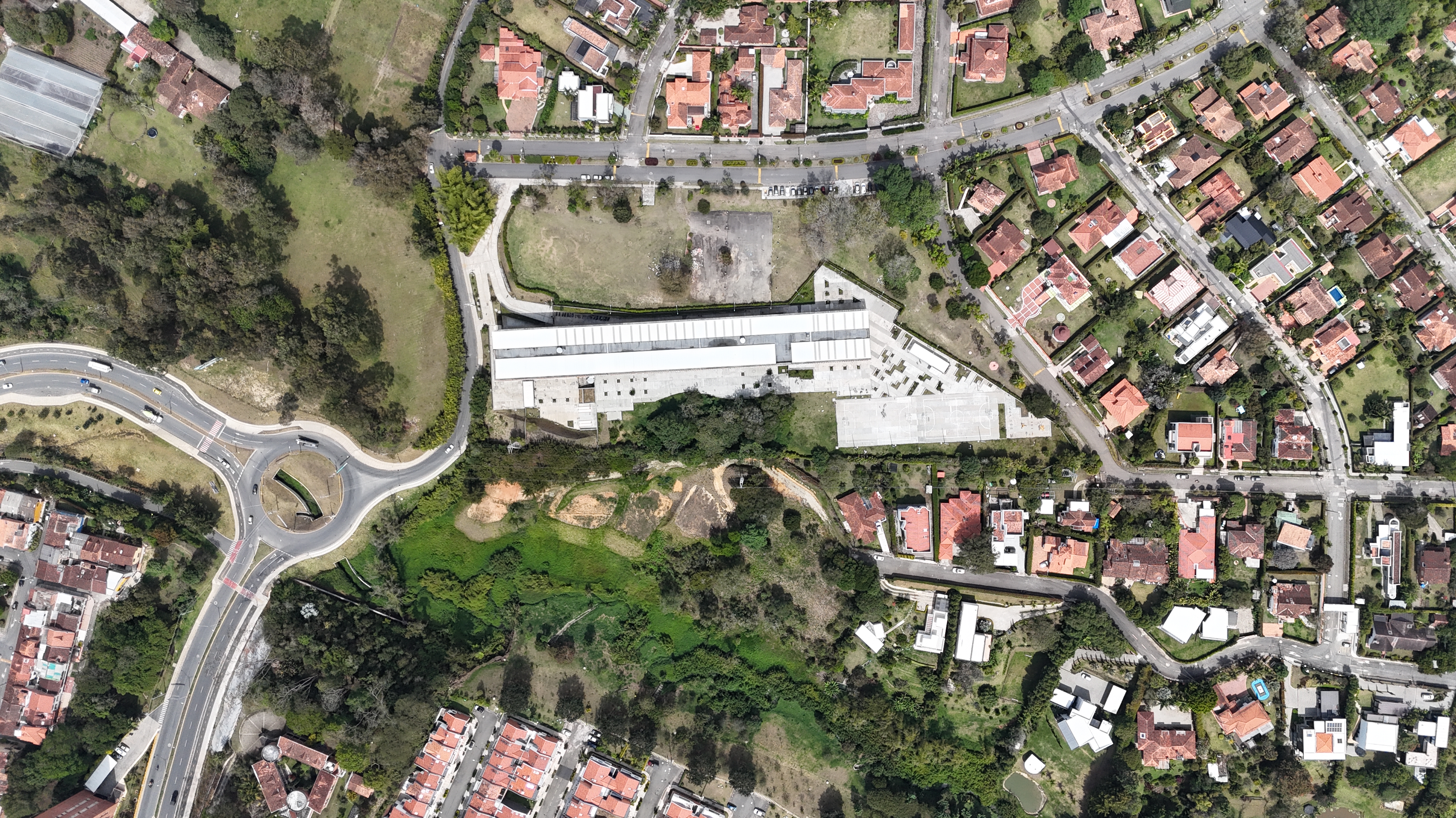 Lotes en Venta cerca al Aeropuerto Internacional - Imagen ampliada 5