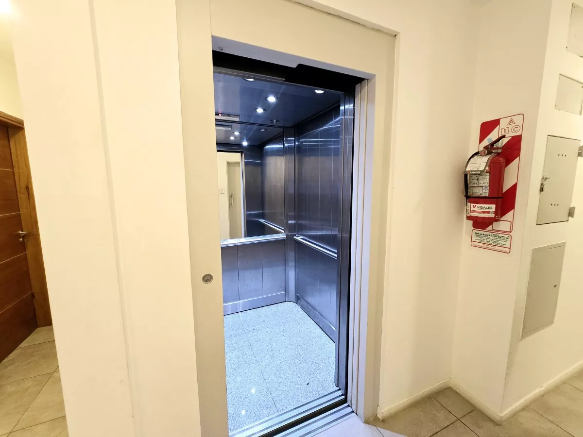 VENTA DEPARTAMENTO CARLOS PAZ CENTRO 2 DORMITORIOS - Imagen ampliada 5