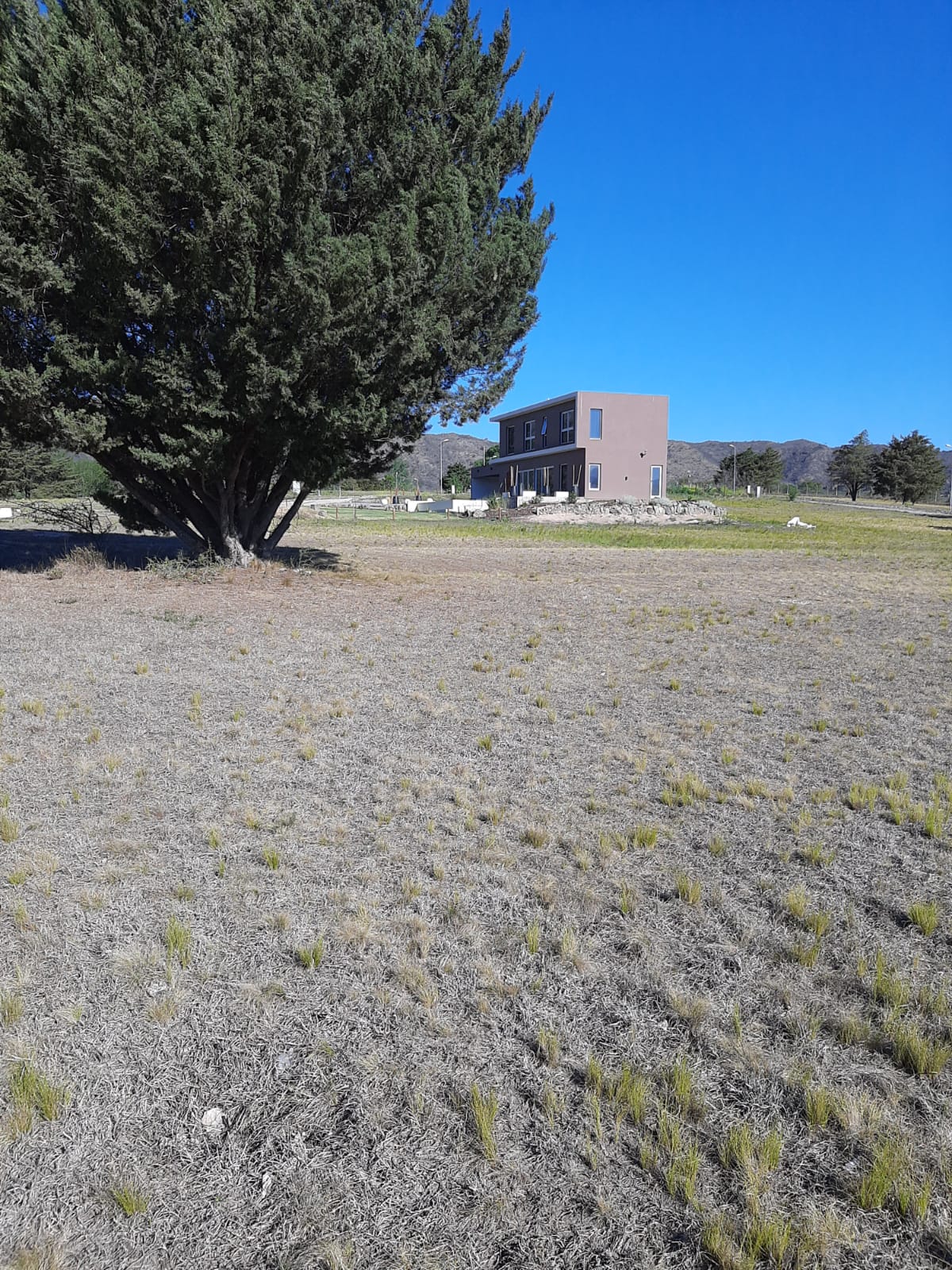 VENTA LOTES EN BARRIOS PRIVADOS DE CORDOBA ARGENTINA - Imagen ampliada 1