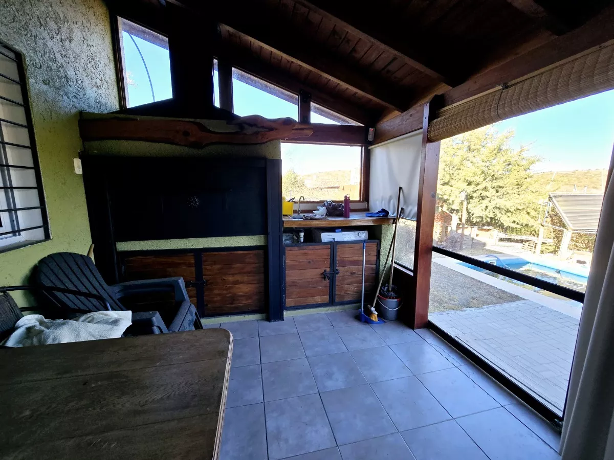 VENTA CASA CARLOS PAZ VERANO 2 HAB PILETA - Imagen ampliada 3