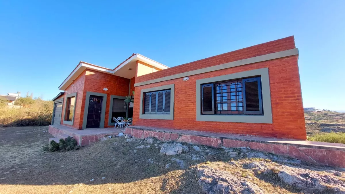 VENTA CASA VILLA DEL LAGO CARLOS PAZ 2 DORMITORIOS PILETA - Imagen ampliada 20