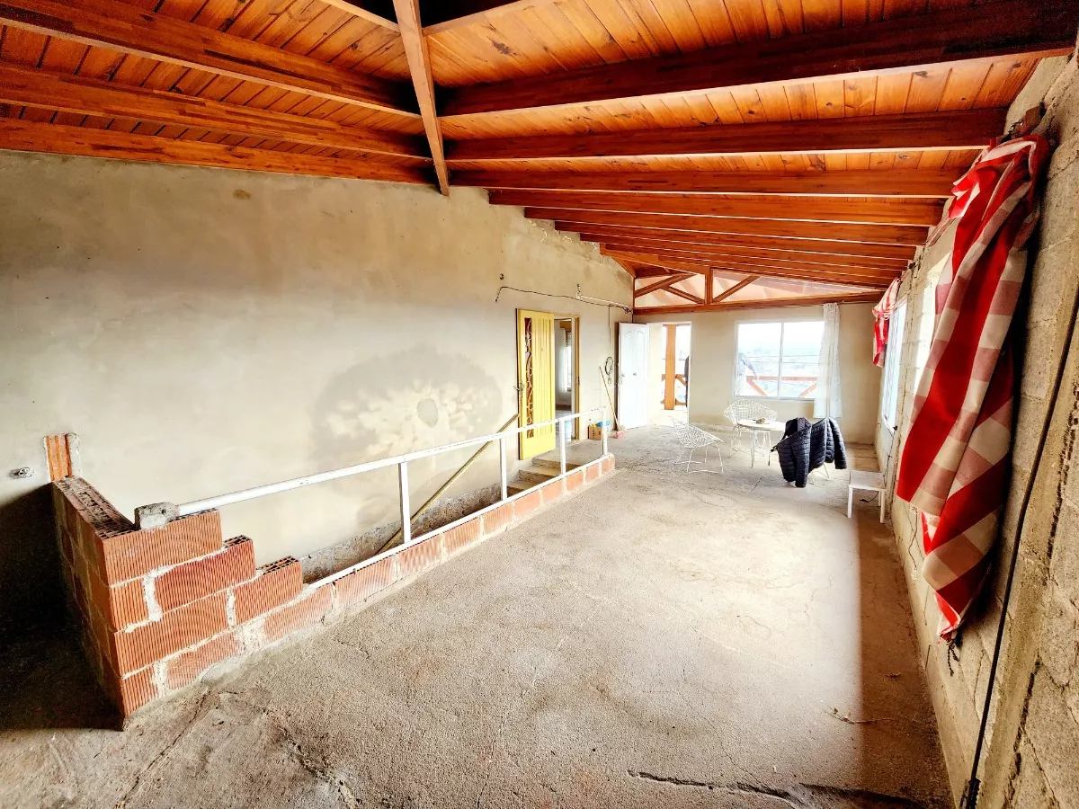 VENTA CASA A REFACCIONAR CARLOS PAZ - Imagen ampliada 6