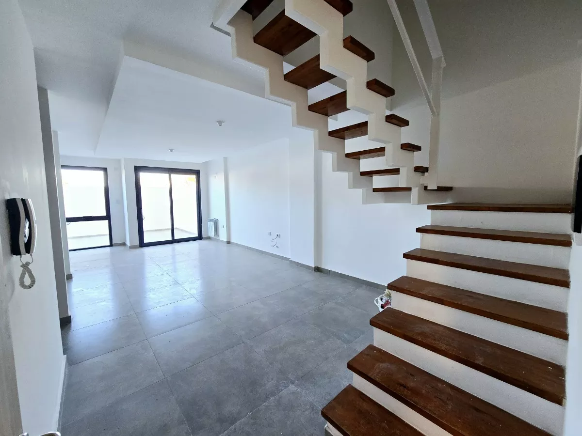 VENTA DEPARTAMENTO DUPLEX CARLOS PAZ PASEO QUATTRO - Imagen ampliada 16