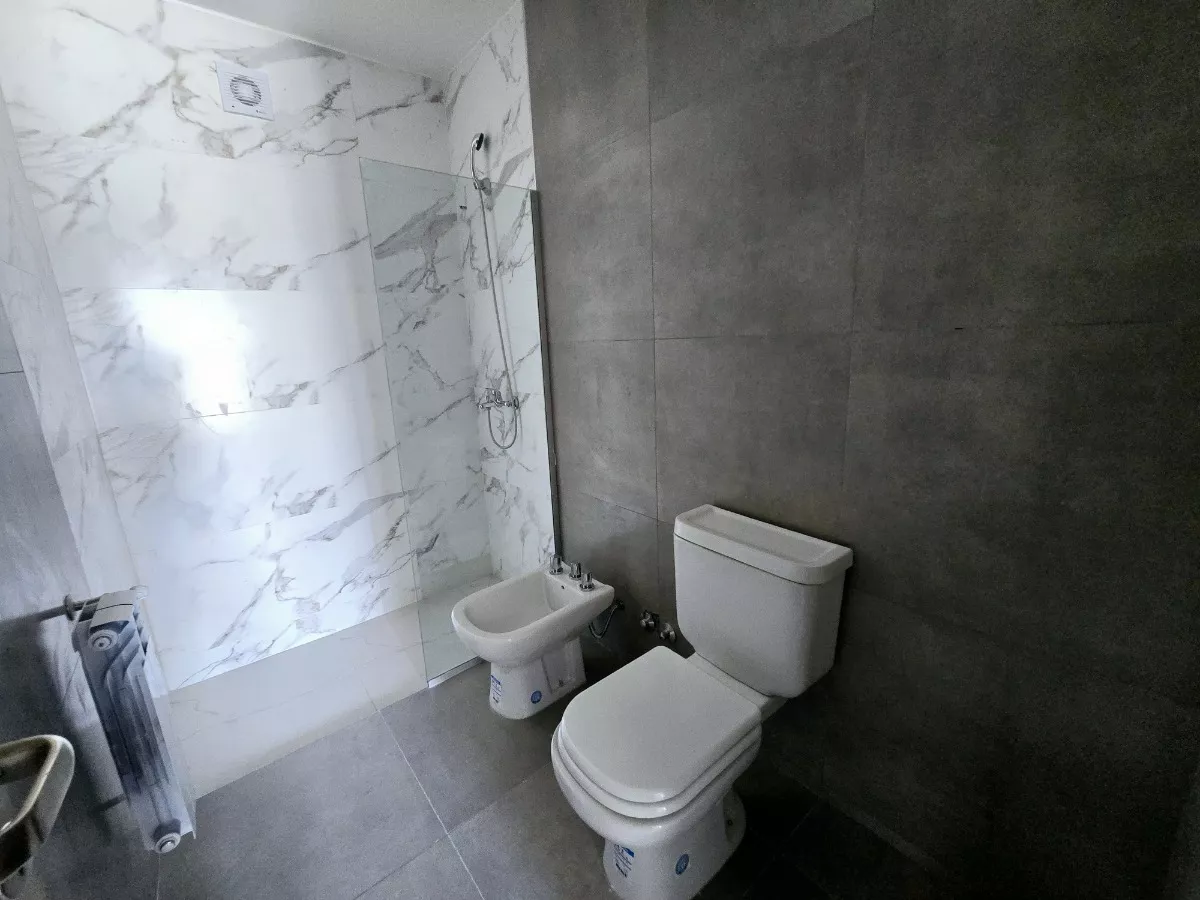VENTA DEPARTAMENTO DUPLEX CARLOS PAZ PASEO QUATTRO - Imagen ampliada 6