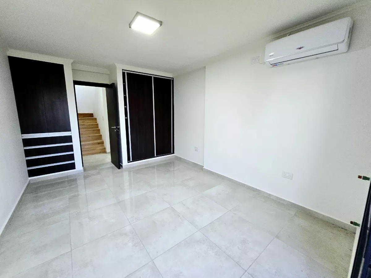 VENTA DEPARTAMENTO TRIPLEX CARLOS PAZ A ESTRENAR - Imagen ampliada 1