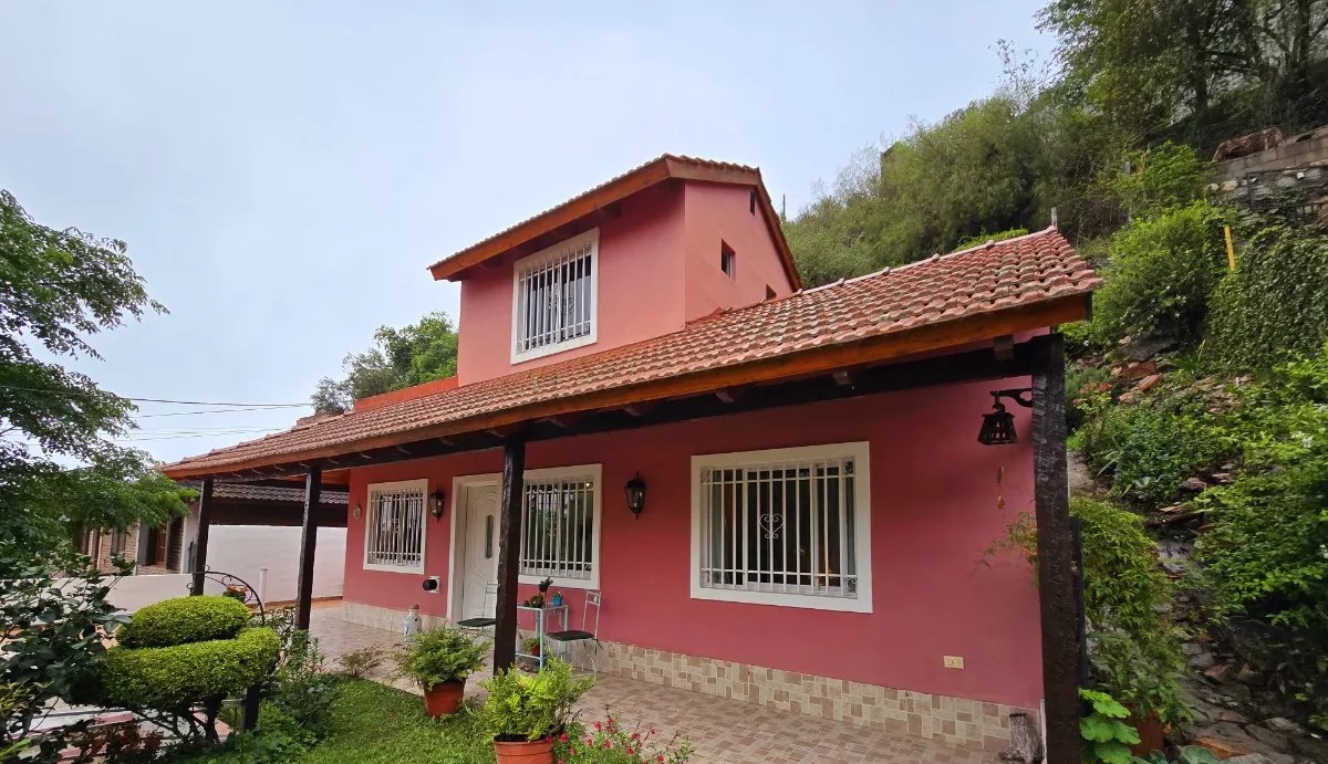 VENTA CASA CARLOS PAZ 3 DORMITORIOS - Imagen ampliada 15