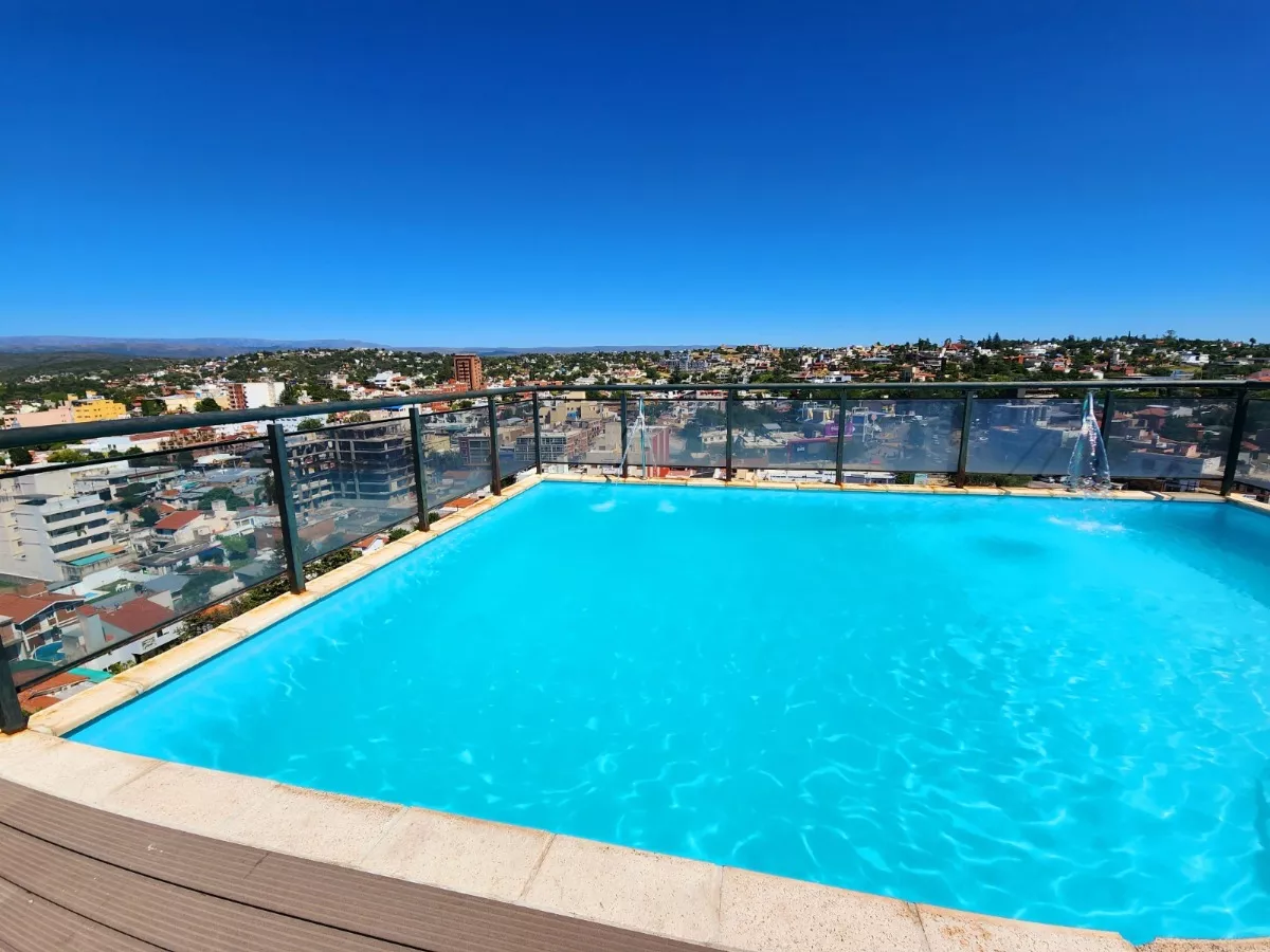 VENTA DEPARTAMENTO CARLOS PAZ TERRAZA EXCLUSIVA PILETA SUM QUINCHO - Imagen ampliada 8