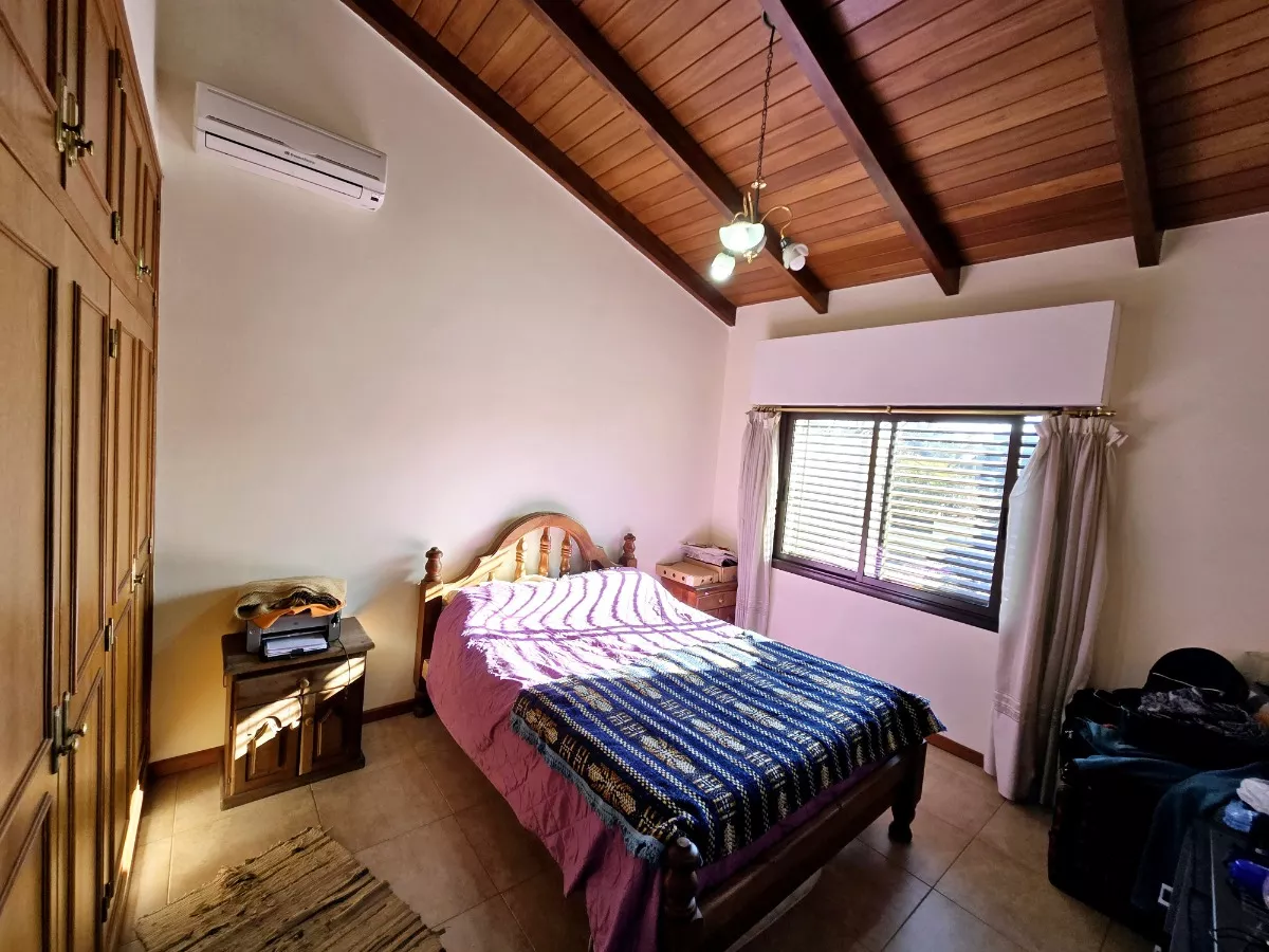 VENTA CASA MIGUEL MUÑOZ CARLOS PAZ CAREGORIA - Imagen ampliada 12