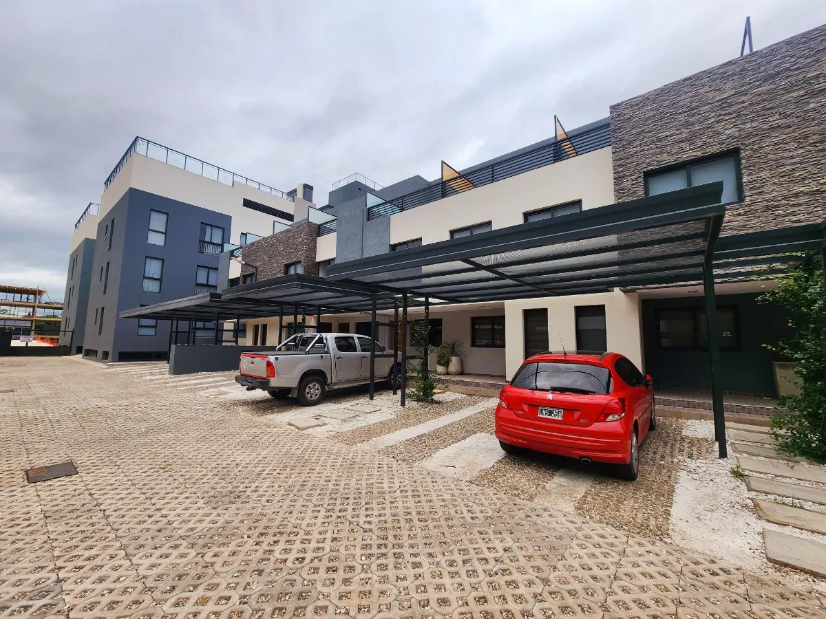 VENTA DEPARTAMENTO CARLOS PAZ JACUZZI PILETA - Imagen ampliada 16