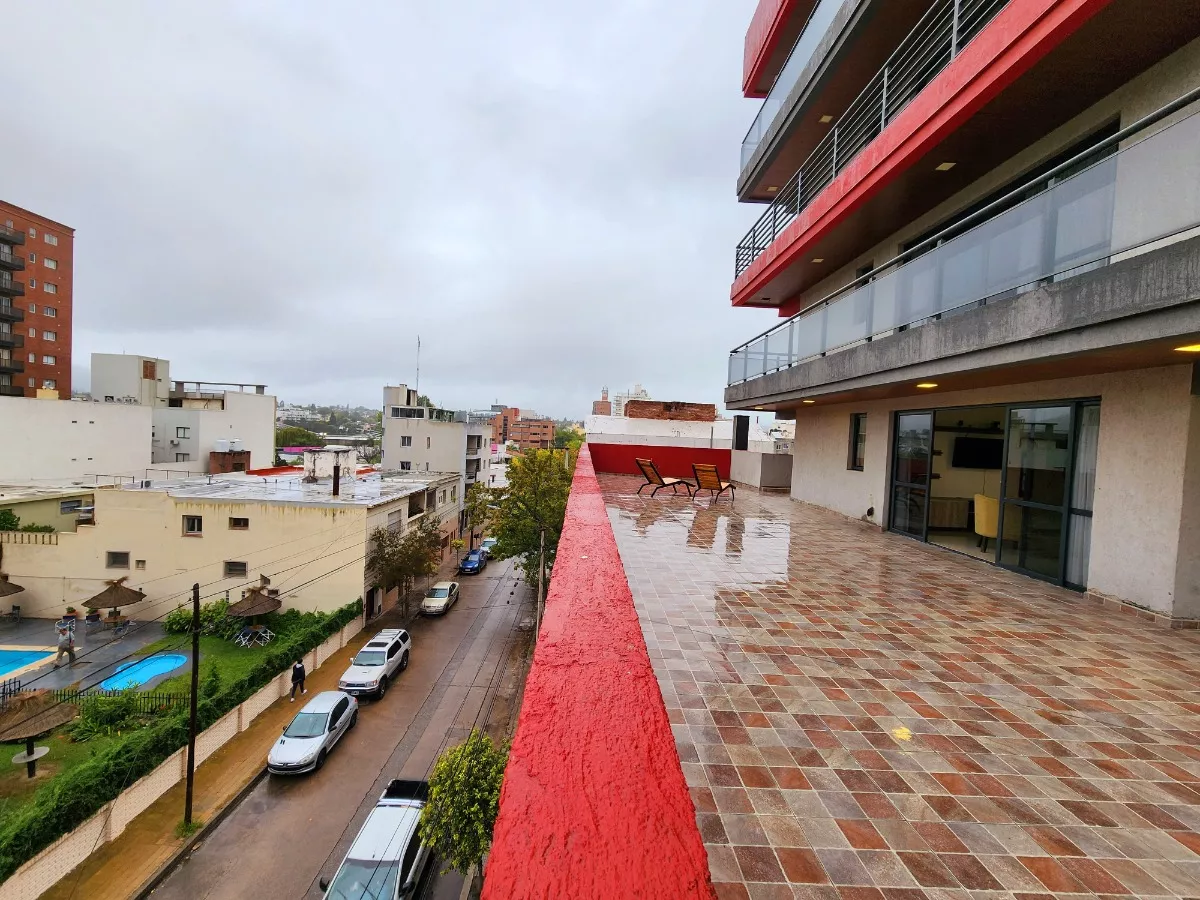 VENTA DEPARTAMENTO CARLOS PAZ TERRAZA EXCLUSIVA PILETA SUM QUINCHO - Imagen ampliada 19