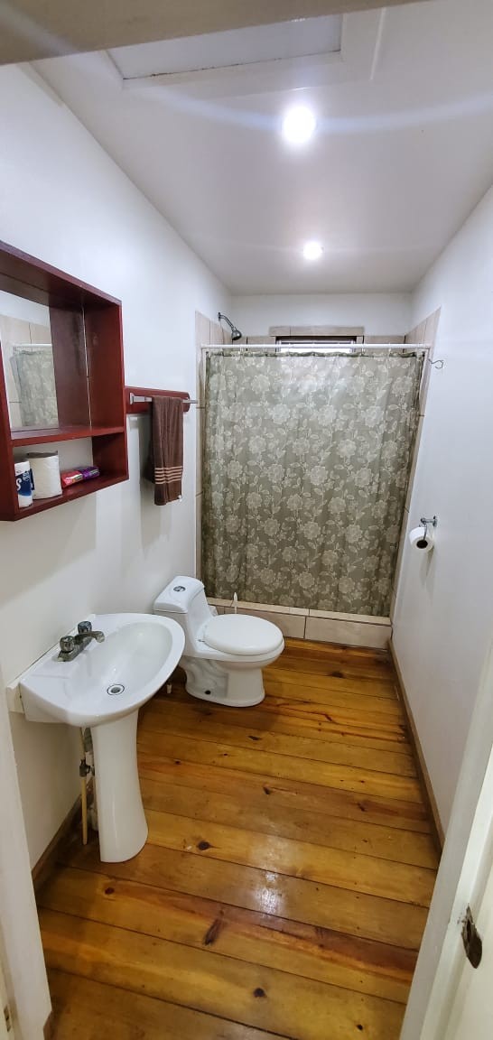 Casa en Venta en Utila Islas de la Bahia Honduras - Imagen ampliada 2