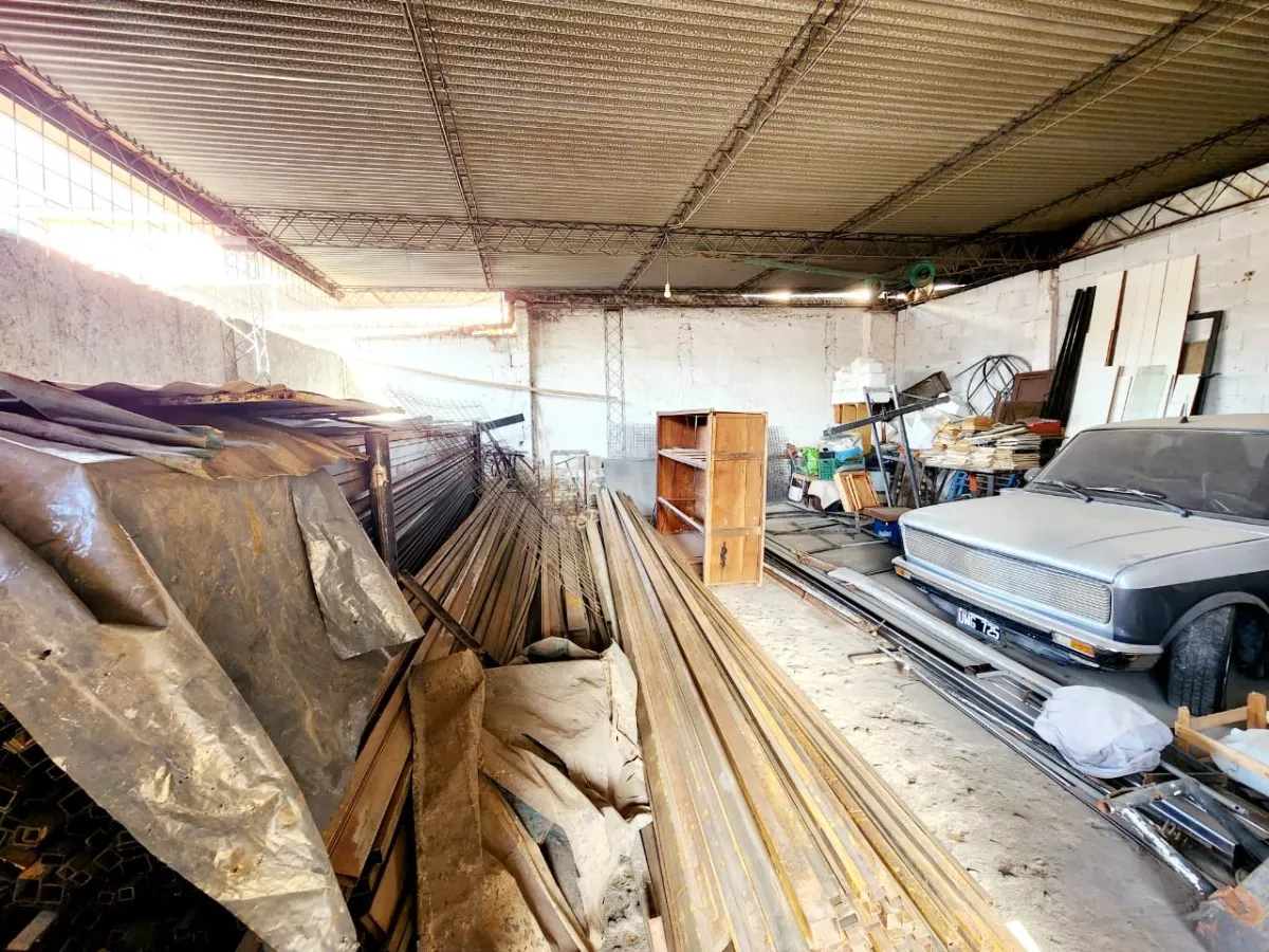 VENTA LOCAL COMECIAL Y TERRENO CARLOS PAZ - Imagen ampliada 3