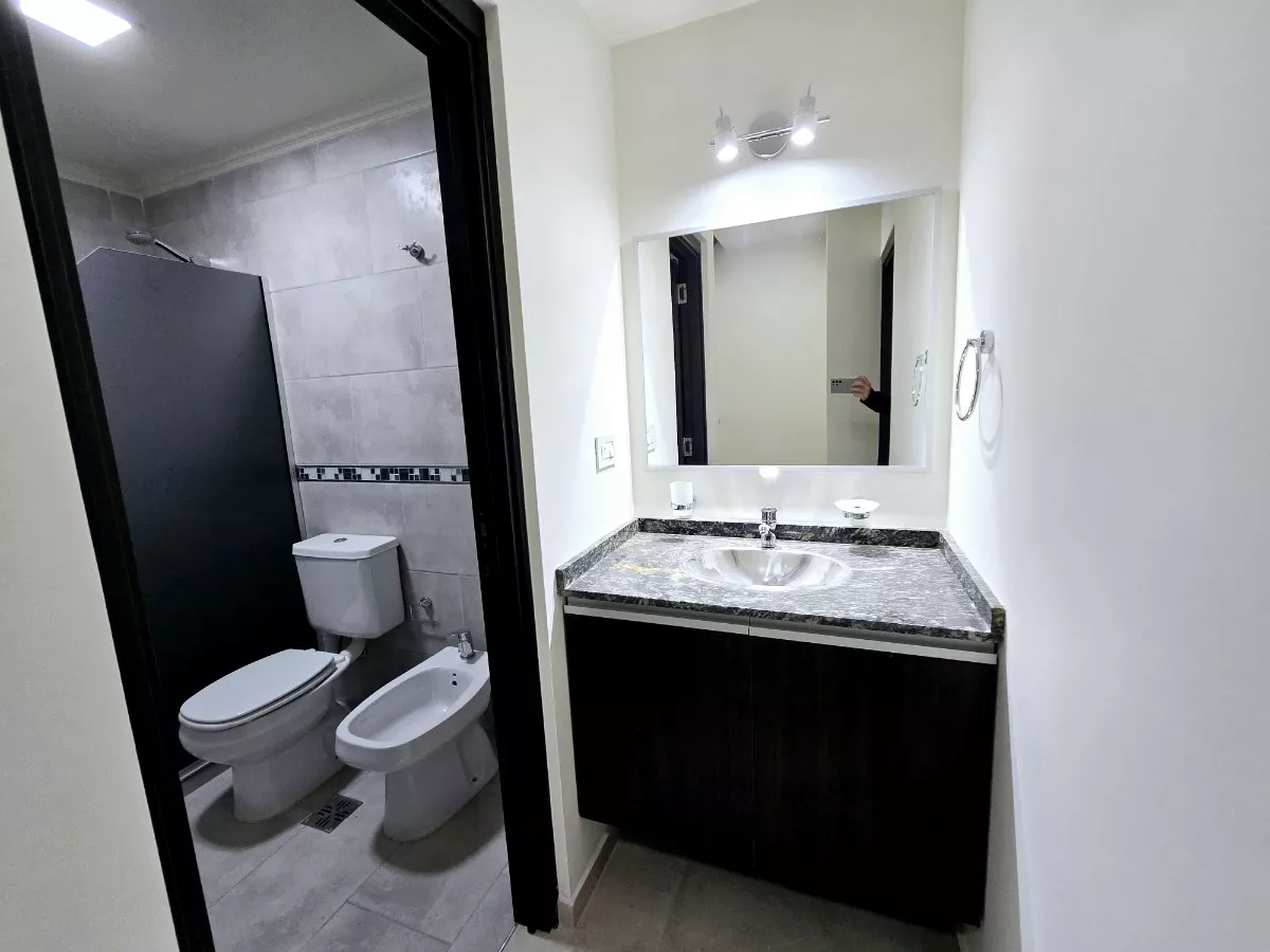 VENTA DEPARTAMENTO TRIPLEX CARLOS PAZ A ESTRENAR - Imagen ampliada 19