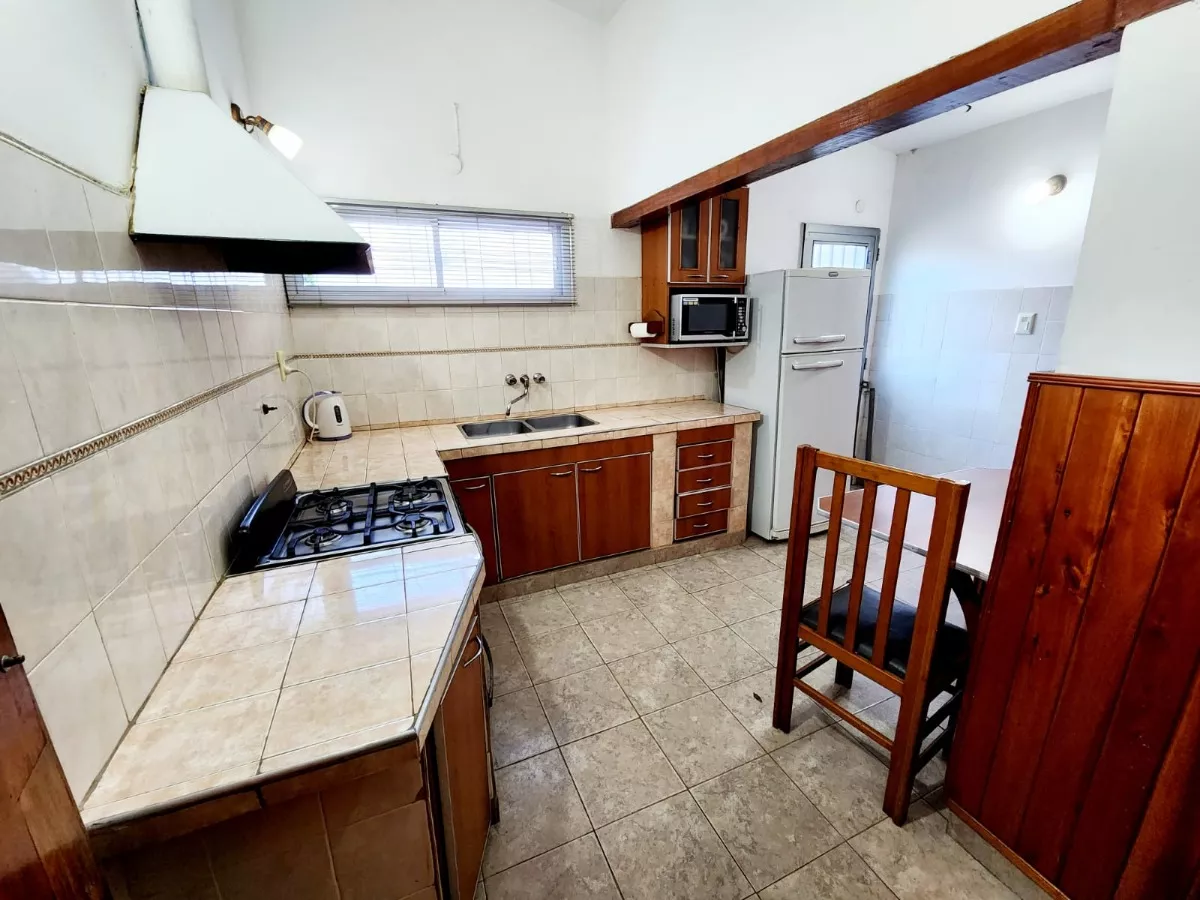 VENTA CASA SOBRE COSTANERA VILLA CARLOS PAZ - Imagen ampliada 7