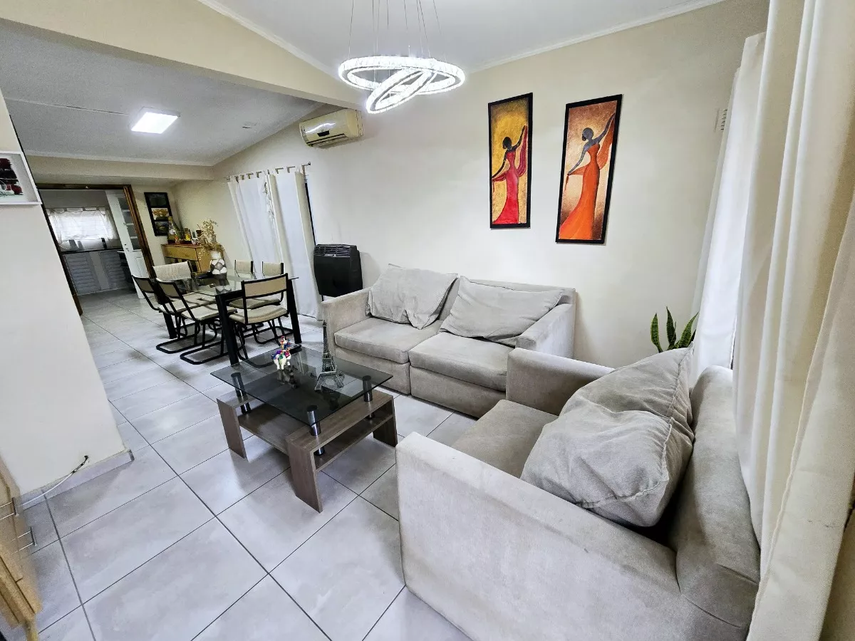 VENTA CASA CON DEPARTAMENTO CARLOS PAZ IDEAL INVERSION - Imagen ampliada 9